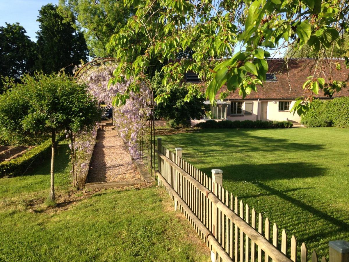Gite Du Moulin De Blanville Saint-Luperce Buitenkant foto